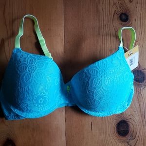 All-Over Lace Pushup Bra